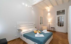 La Mole Central & Comfy Apartment